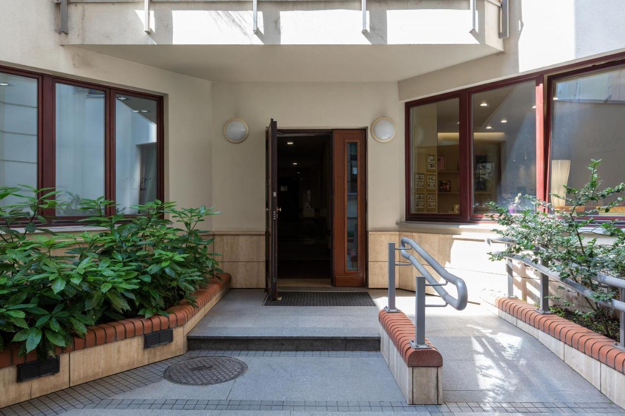 Residence On Wspolna Str. Apartment Warsaw By Renters Extérieur photo